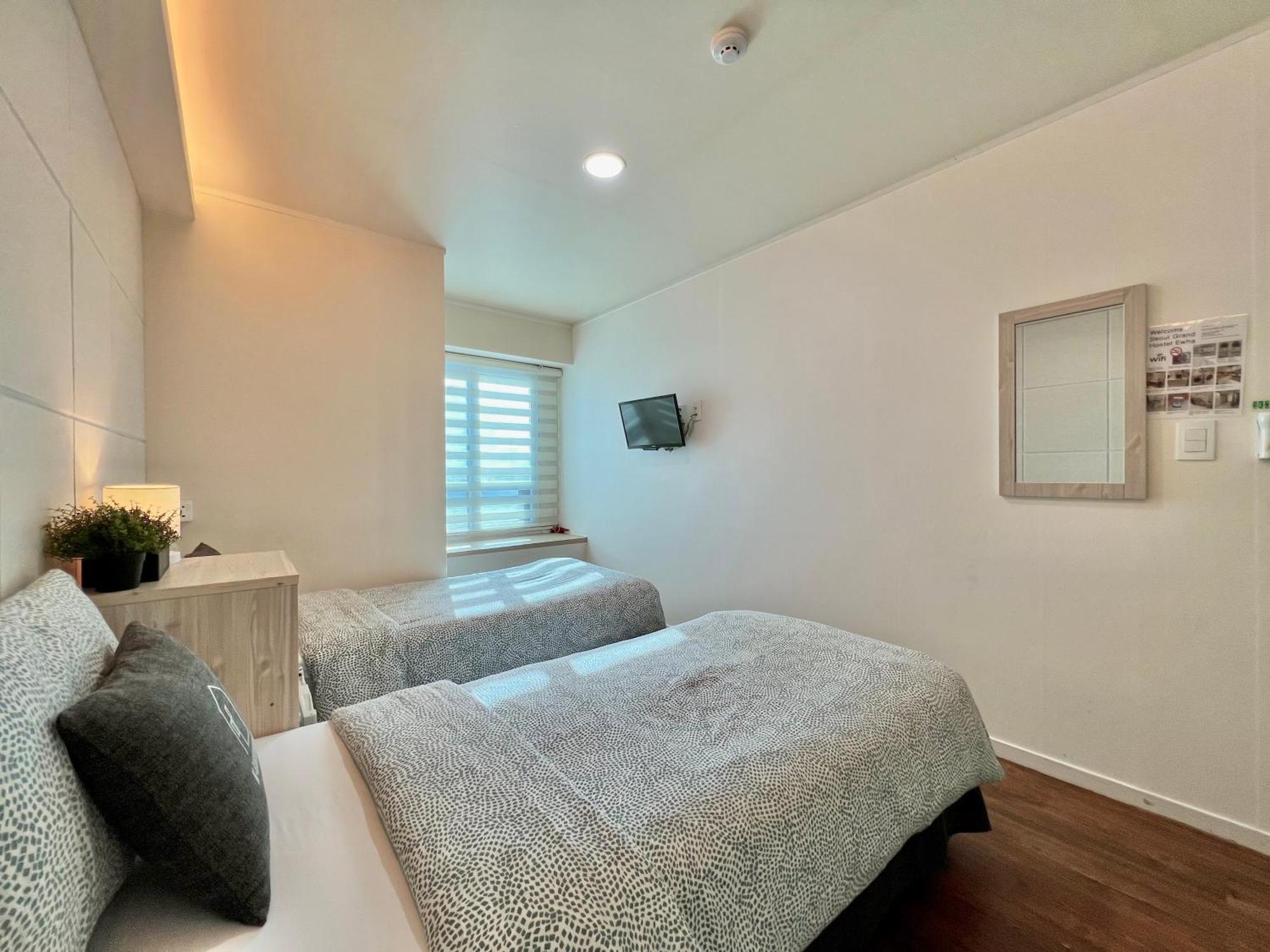 Seoul Grand Hostel Ewha Univ Экстерьер фото
